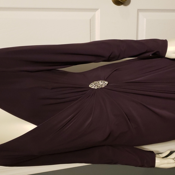 Dress,Ralph Lauren fuax wrap with beautiful gem broach - Picture 8 of 9